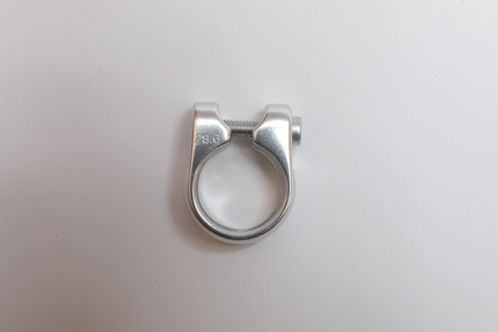 COLIER SA PEGAS AT 01 28.6MM ARGINTIU_1