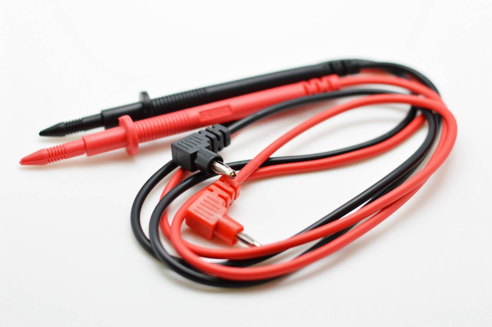 Cable for multimeter 1000V 75cm
Packaging: bulk 1 set.