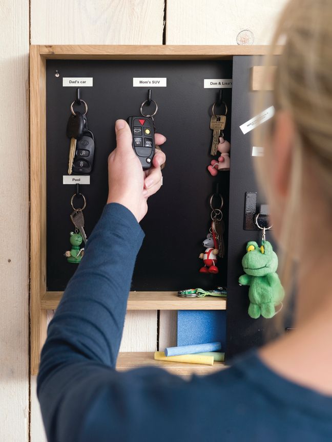 LETRATAG METALLIC TAPE 12MMX4M/BLACK/SILVER_4