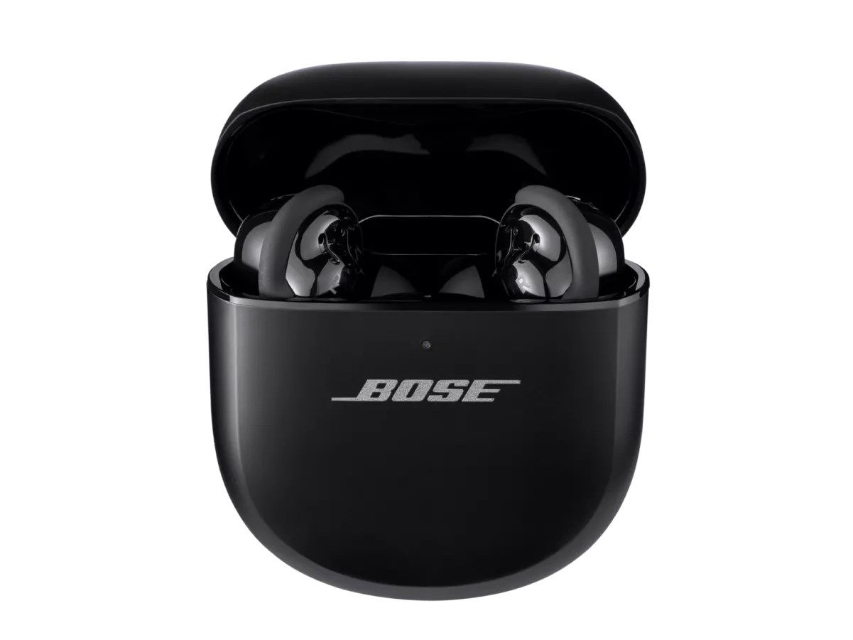 BOSE QuietComfort Ultra Wireless Noise Cancelling Earbuds black_8