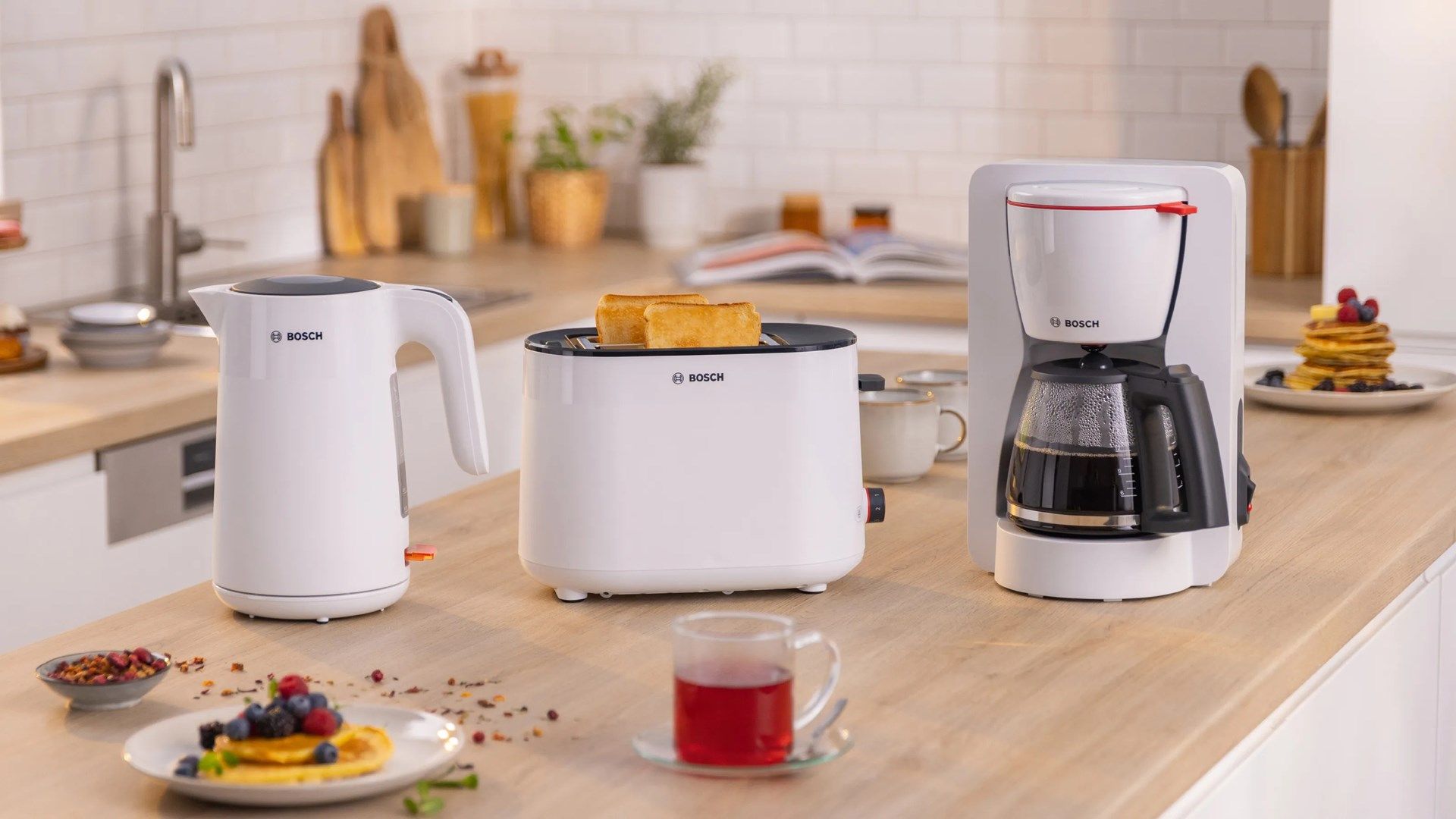 Bosch TWK2M161 electric kettle 1.7 L 2400 W White_5