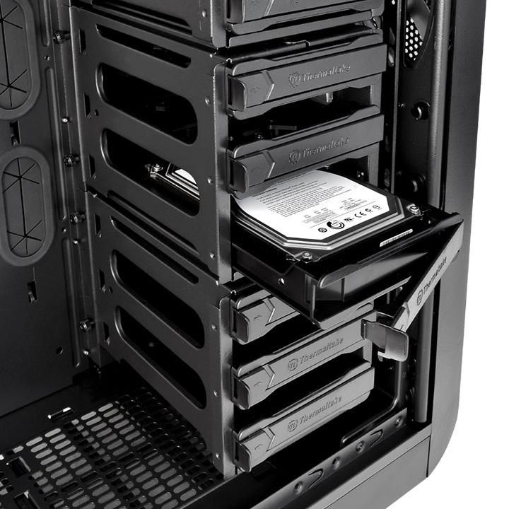 Thermaltake Core V71 Tempered Glass Edition Full-Tower Black_18
