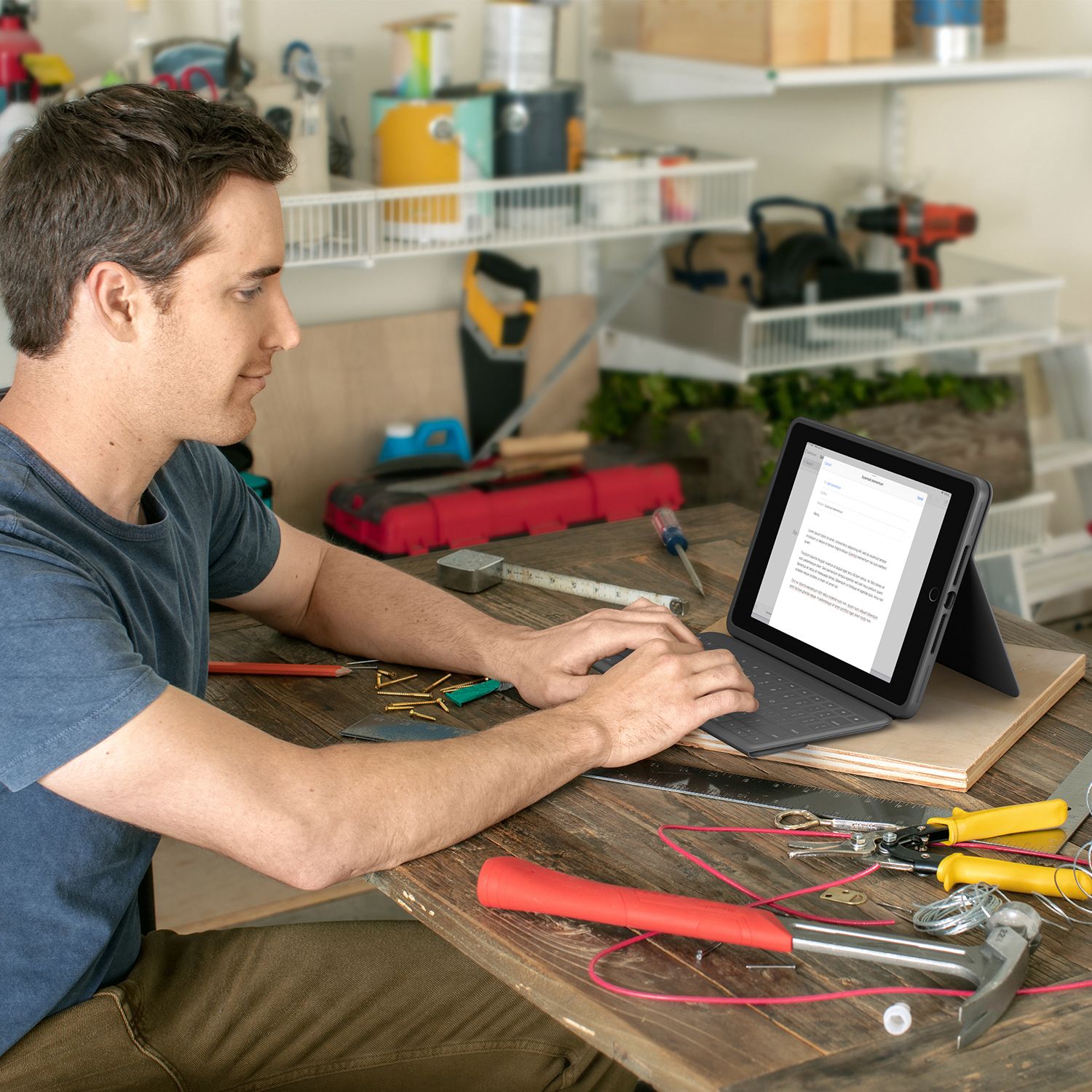 RUGGED FOLIO 7TH AND 8TH/GENERATION GRAPHITE FRA CENTRAL_10