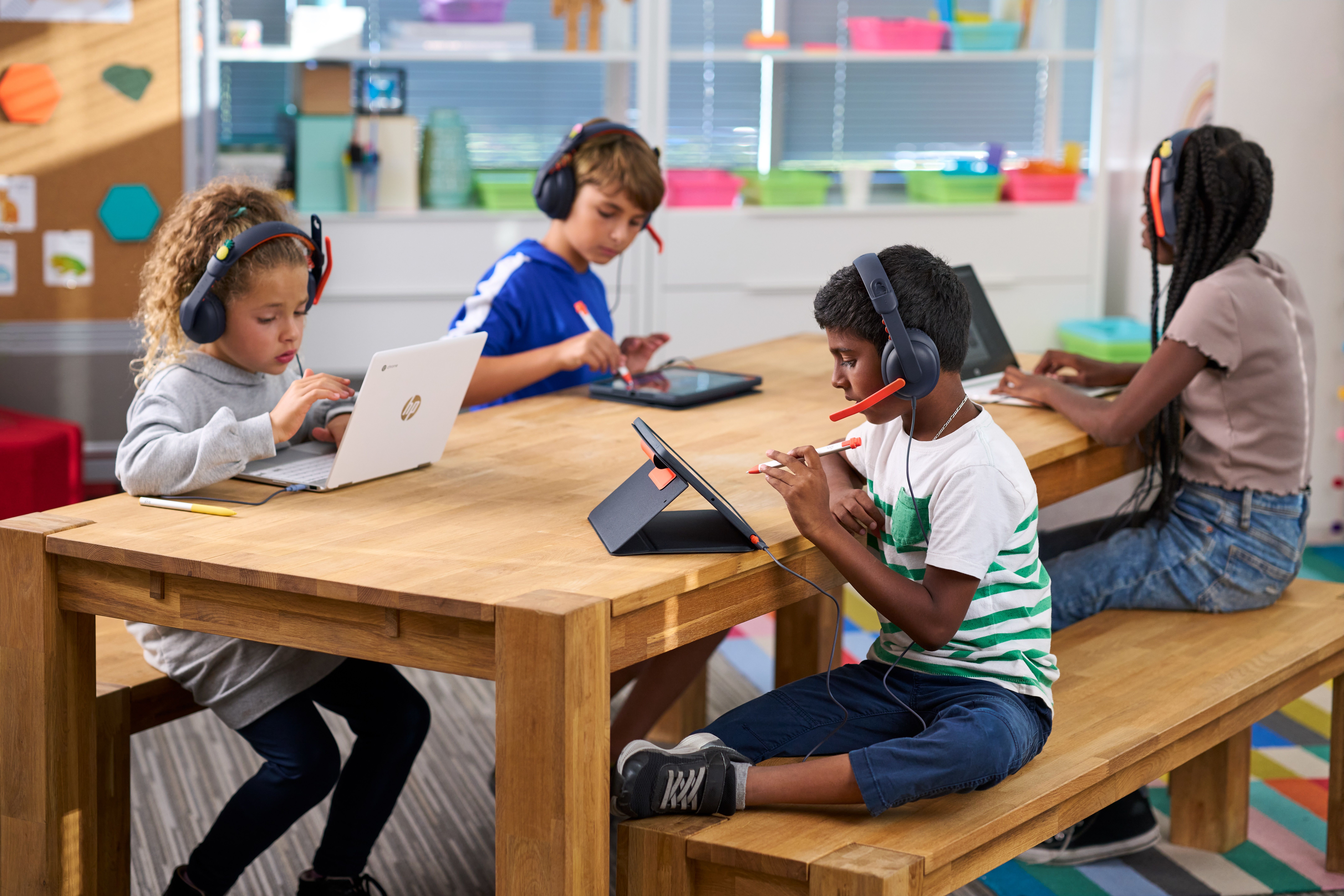 ZONE LEARN - CLASSIC BLUE/WW-9006 ON EAR USB-C_6