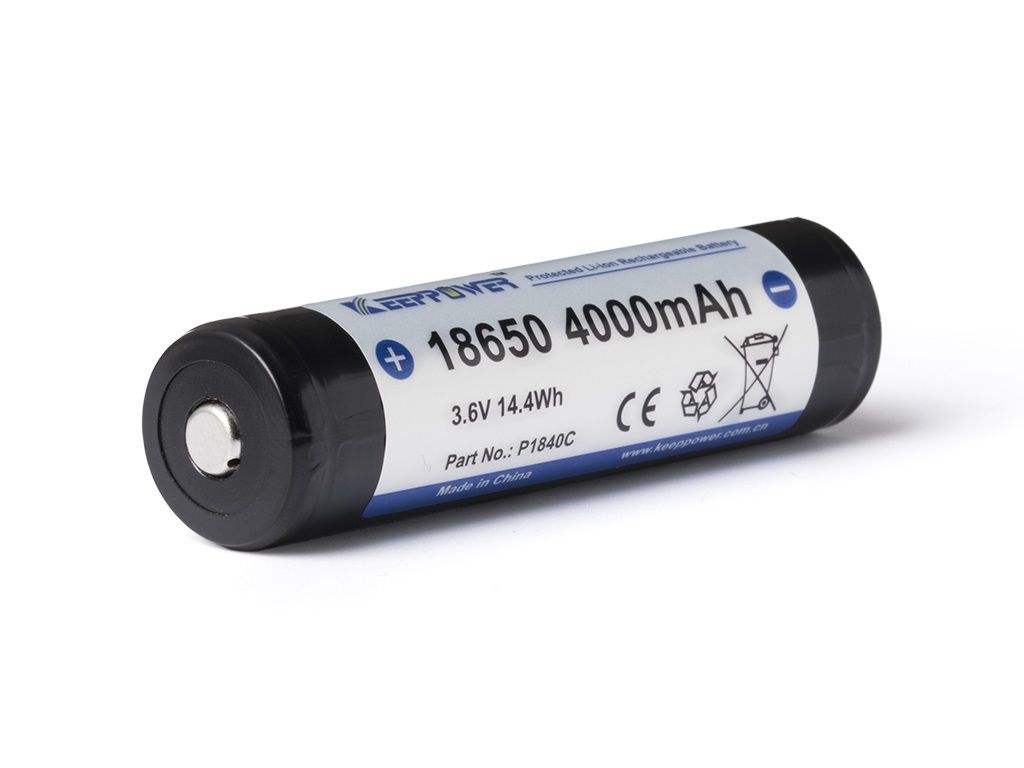 Acumulator Li-ion 3.6V 4000mAh KeepPower 18650

- cu protectie la supraincarcare
- dimensiuni: 65 x 18.2 mm

Datorita standardelor analte de calitate si componentelor de inalta calitate, bateriile Keeppower s-au bucurat de o mare popularitate pentru o lunga perioada de timp, nu numai in randul pasionatilor de torte.&ampnbspAcumulator Li-ion 3.6V 4000mAh KeepPower 18650

Echipat cu Seiko (Fabricat in Japonia). Protectie/PCB cu protectie la scurtcircuit, supraincarcare si descarcare profunda, aceasta este potrivita pentru aproape toate tortele. Bateriile Keeppower 18650 sunt recomandate &ampicircn special pentru torțe, LED-uri și mech. suporturi de baterii.

Va rugam sa retineti dimensiunile celulei inainte de a cumpara!
Inaltimea si diametrul sunt mai mari decat o celula standard 18650 fara PCB.

Despre produsele noastre:
In prezent avem un portofoliu cu peste 1500 produse cu livrare imediata din depozitul nostru. Acordam o mare atentie eficacitatii activitatii noastre, vitezei de realizare a comenzilor si modului de depozitare si distributie a produselor. Calitatea inalta este o valoare importanta pentru noi nu doar in privinta produselor comecializate, dar si nivelul serviciilor oferite. Nu in ultimul rand, oferim produselor noastre garantie in conformitate cu legile in vigoare.

De ce sa alegi pe noi?
Lucratorii nostri din departamentul aprovizionari au experienta de peste 25 de ani in domeniul electornice in privinta sortarii produselor de cea mai buna calitate.Calitatea produselor importate si comercializate este temeinic pentru noi, ca urmare punem accent pe selectarea fiecarui produs in parte de la producatori renumiti pe piata electornica. Procentul produselor defecte se situeaza sub 0,01%. Toate comezile receptionate pana la ora 15:00 sunt expediate in aceeasi zi.

&ampnbsp

Ambalare: vrac 1 buc