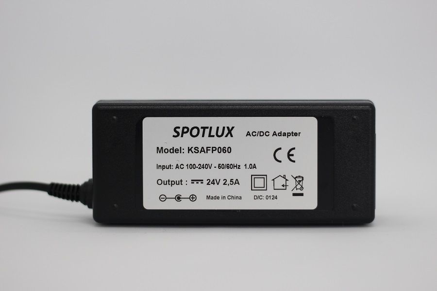 Alimentator SMPS (sursa alimentare in comutatie) AC/DC 24V 2,5A (2500mA) pentru camere cu mufa 5,5x2,5mm, cablu DC 150cm
- tensiune de intrare: 230V AC
- tensiune de iesire: 24V DC
- fara cablu alimentare AC
Ambalare: box 1 buc.