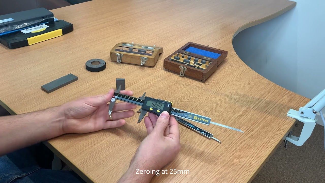 150 DIGIT CALIPER. 6  IP67 3V/RD1.5 TESA-CAL_3