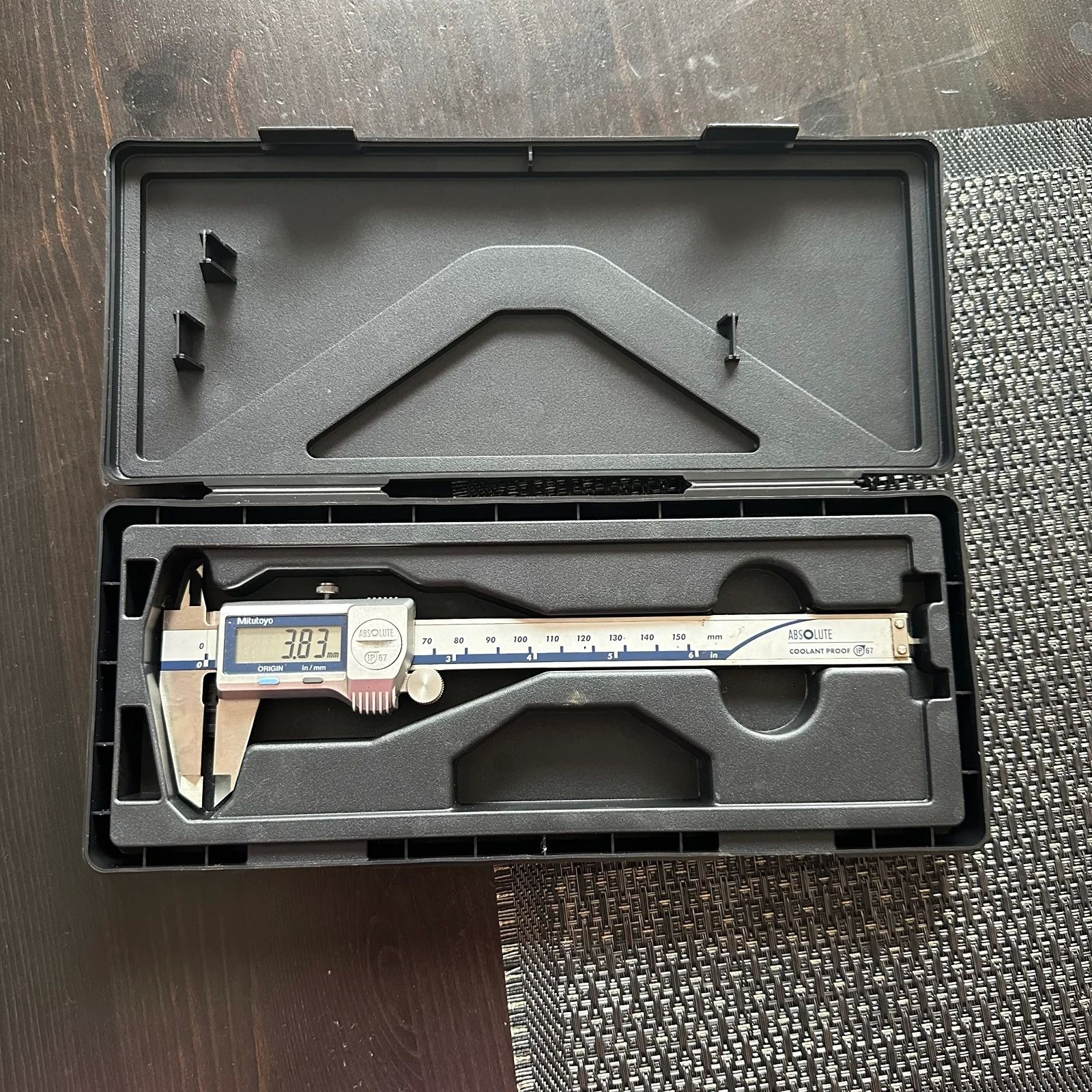 150 DIGIT CALIPER.   IP67 1.5V/ABS/SQ CALIPER COOLANTPROOF_4