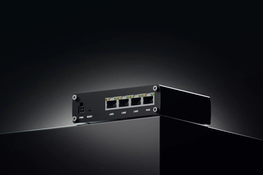 Teltonika RUTM08 Ethernet Router_6