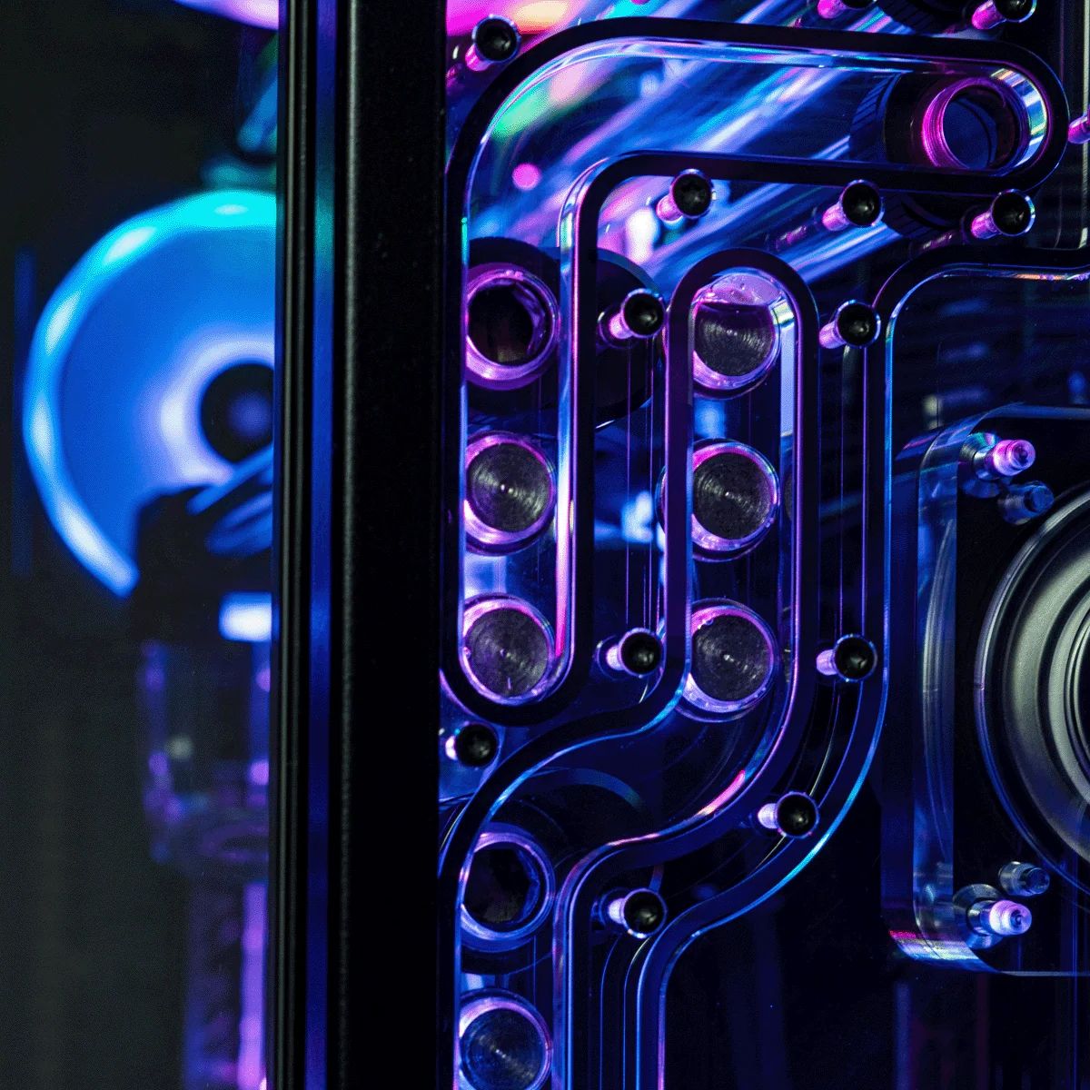 Stealkey Customs Lian Li O11 Dynamic EVO XL x Stealkey Crosscool II D-RGB_2