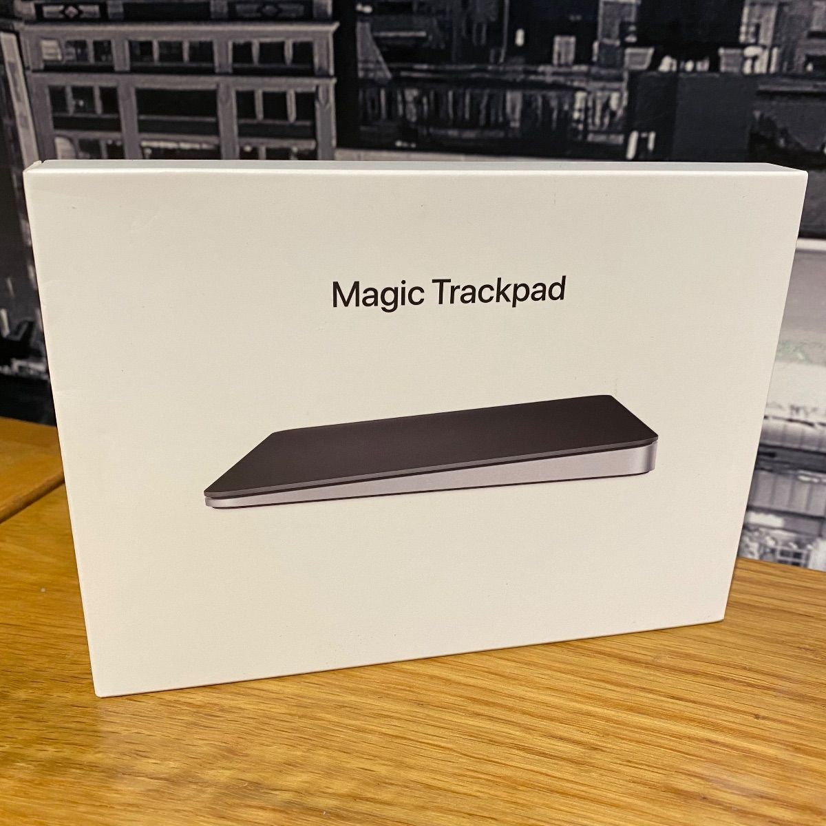 Apple Magic Trackpad - Black Multi-Touch Surface_1