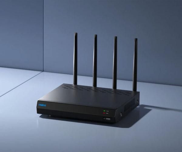 NVR Reolink RLN12W; NVS12W Canale IP: 12 Iesiri video: 1HDMI, 1VGA Iesiri audio: camera cu microfon Compresie video: H.265, H.264 Wireless Standard: IEEE 802.11a/ac/ax/ b/g/n Frecventa: 2.4 GHz/5 GHz Memorie: 1 x SATA(1x 2TB HDD inclus) Putere de alimentare: 12V/2A Dimensiuni: 255mm x 49.5mm x_1