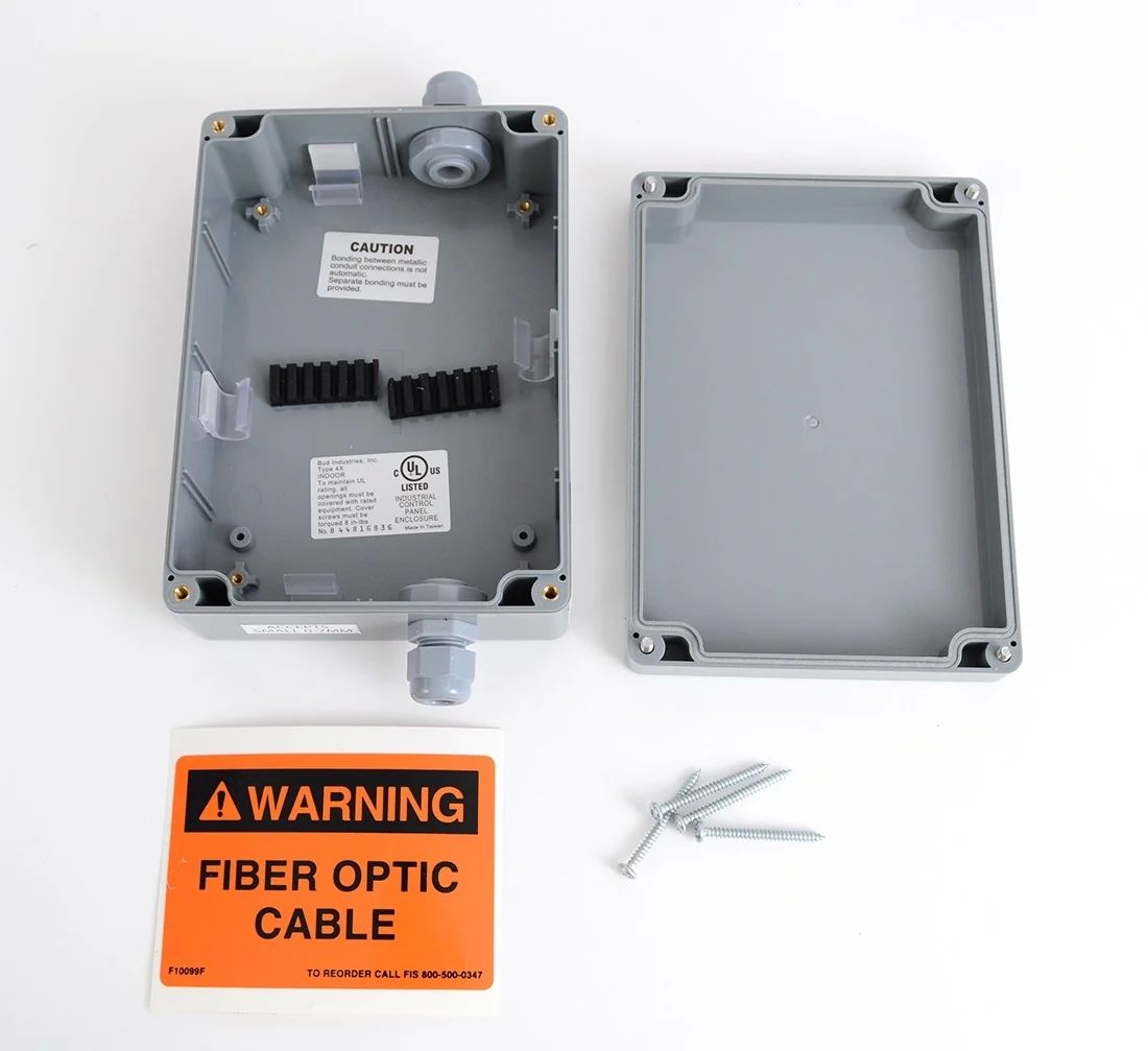 InVue USB-C Adhesive Puck_4