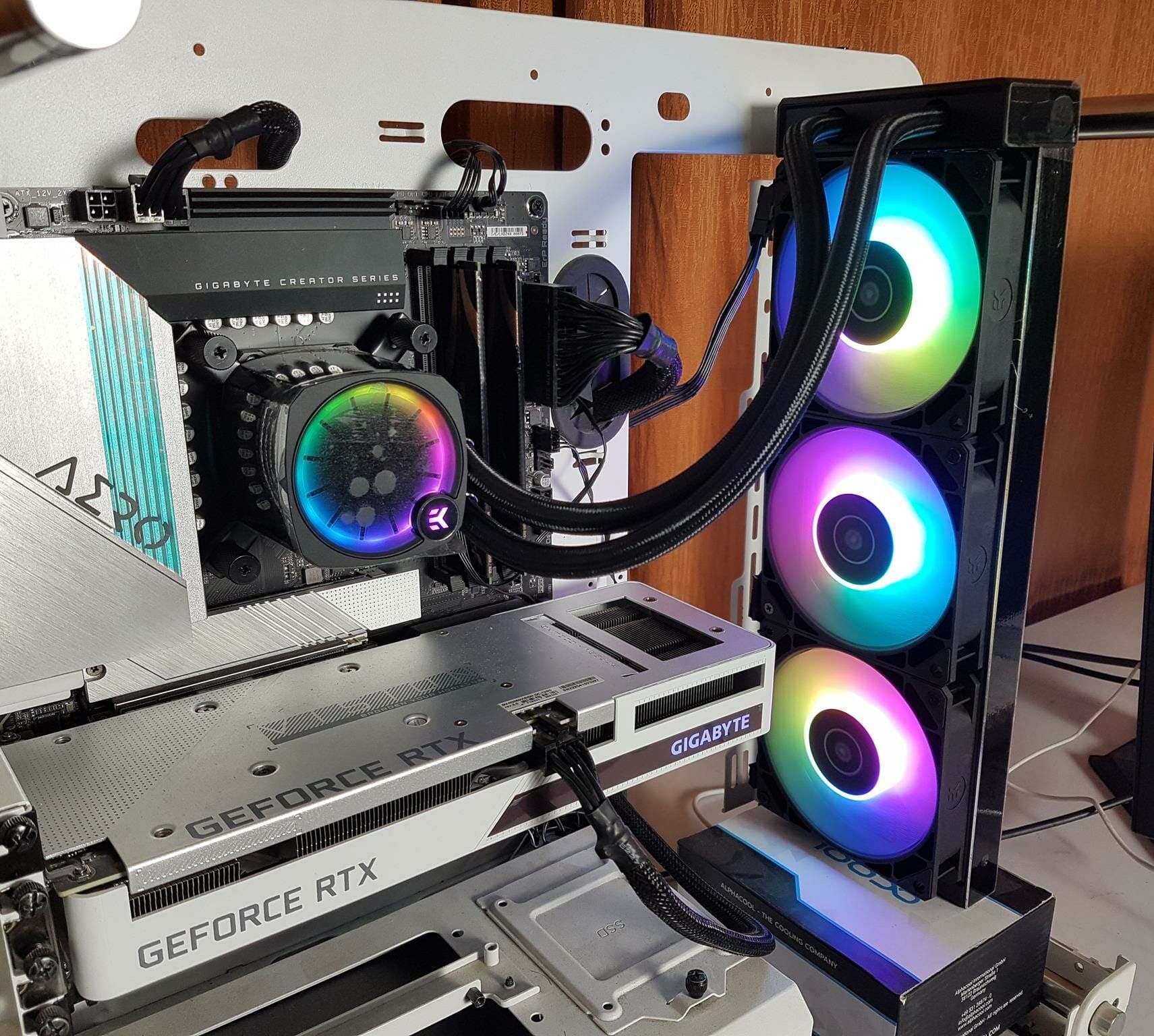 EK Water Blocks EK-Nucleus AIO CR360 Lux D-RGB Complete Water Cooling_4