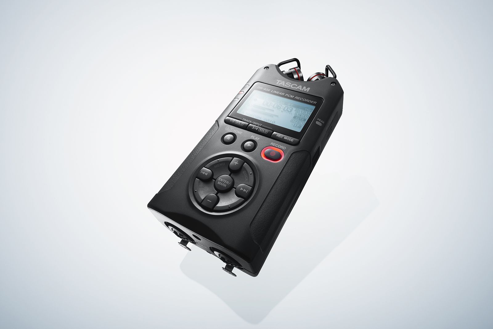 Tascam DR-40X - portable digital recorder with USB interface  2 x stereo recording_6