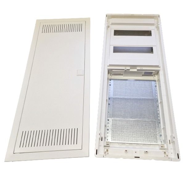 Recessed plast. multimedia install. enclosure_1