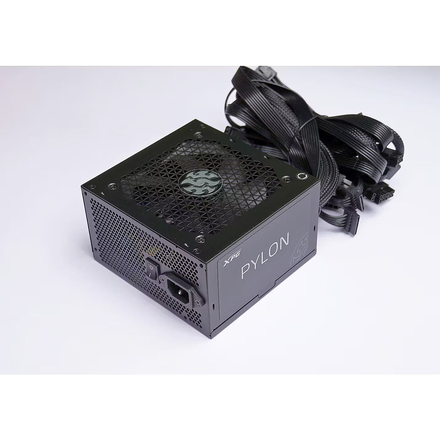 XPG PYLON 650W Power Supply_4