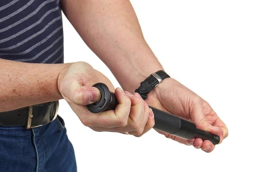 Telescopic baton GUARD VIPER 21 /53 cm with cover (YC-10525-21)_2