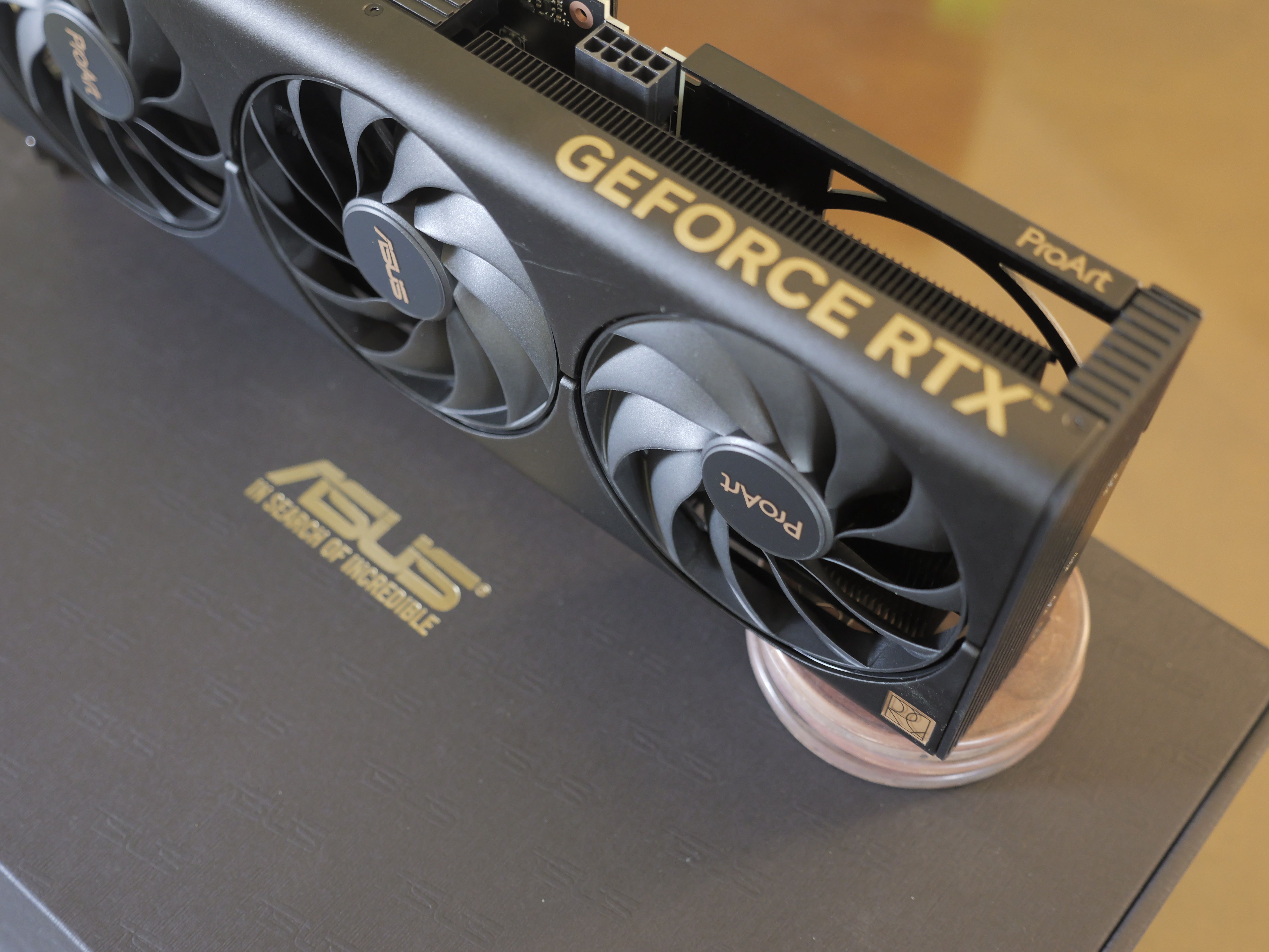ASUS ProArt -RTX5070TI-O16G NVIDIA GeForce RTX 5070 Ti 16 GB GDDR7_2
