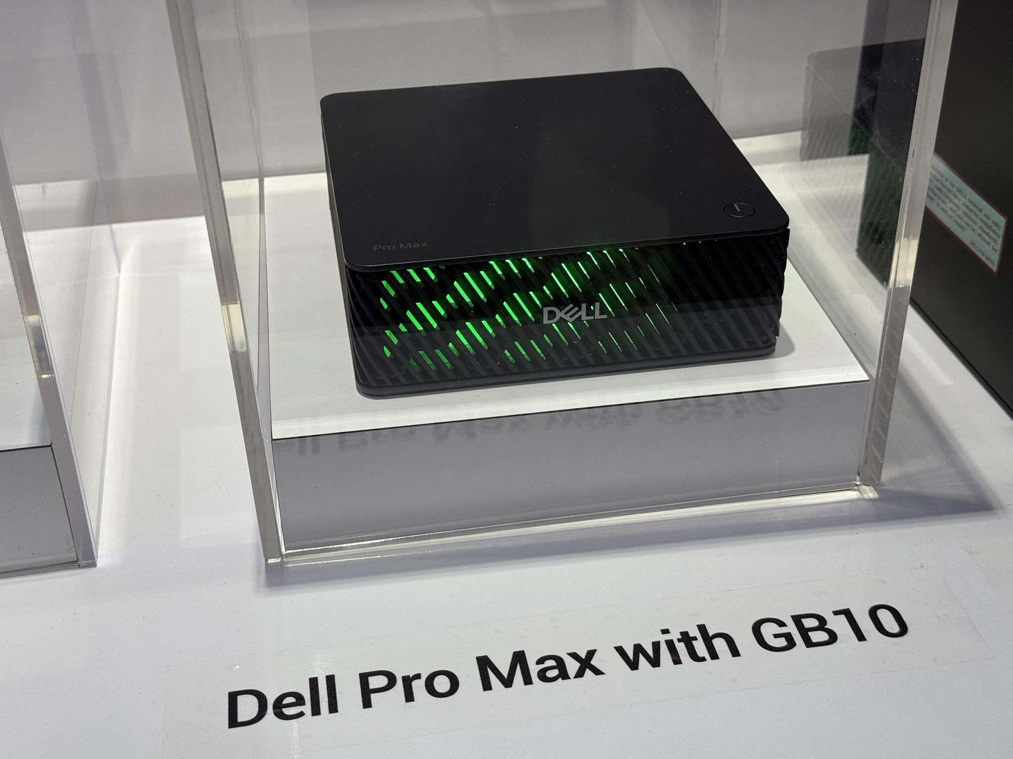 Dell Pro Max with GB10,NVIDIA GB10 Grace CPU(10 Cortex-X925 + 10 Cortex-A725 cores),128GB LPDDR5X,4TB 2242 M.2 SSD,NVIDIA GB10 Blackwell GPU,Wi-Fi 7 & Bluetooth 5,NVIDIA DGX OS 7,280W,2Yr NBD_5